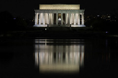Lincoln Memorial, copyright Eliot Malumuth