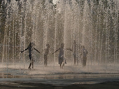 Fountain, copyright Joel Gambino